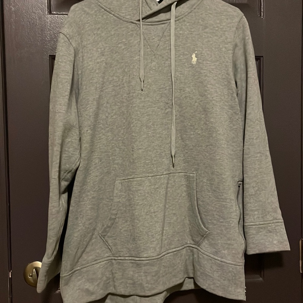 Large gray polo sweater